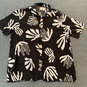 Folk Shirt Mens Large Black White Linen Viscose Tropical Print Button Up Casual